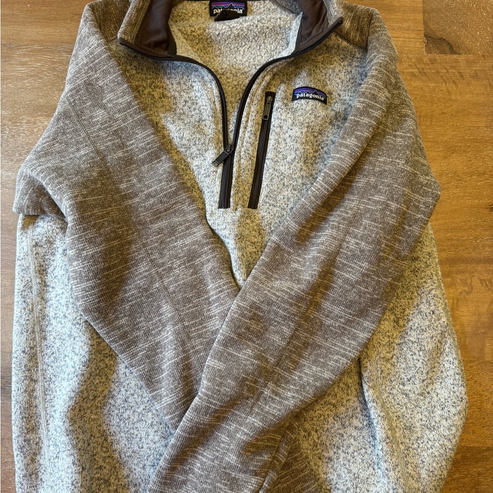 Patagonia Men's Gray Sweater